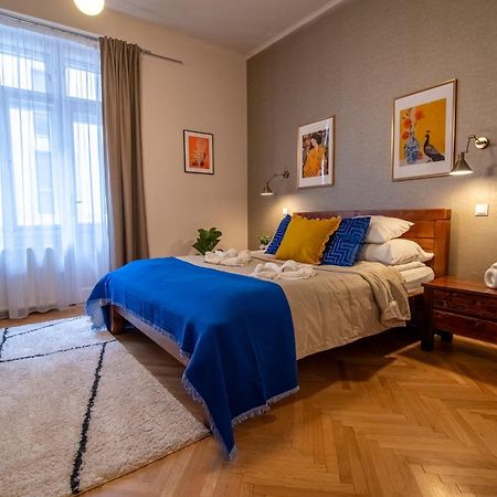 Be A Budapester ภายนอก รูปภาพ